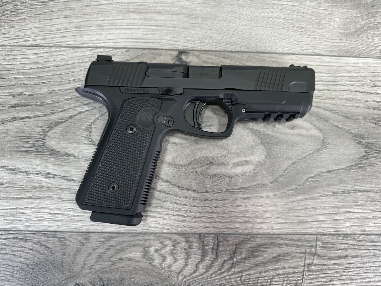 New Daniel Defense DDH9 9mm Semi Auto Pistol-img-0