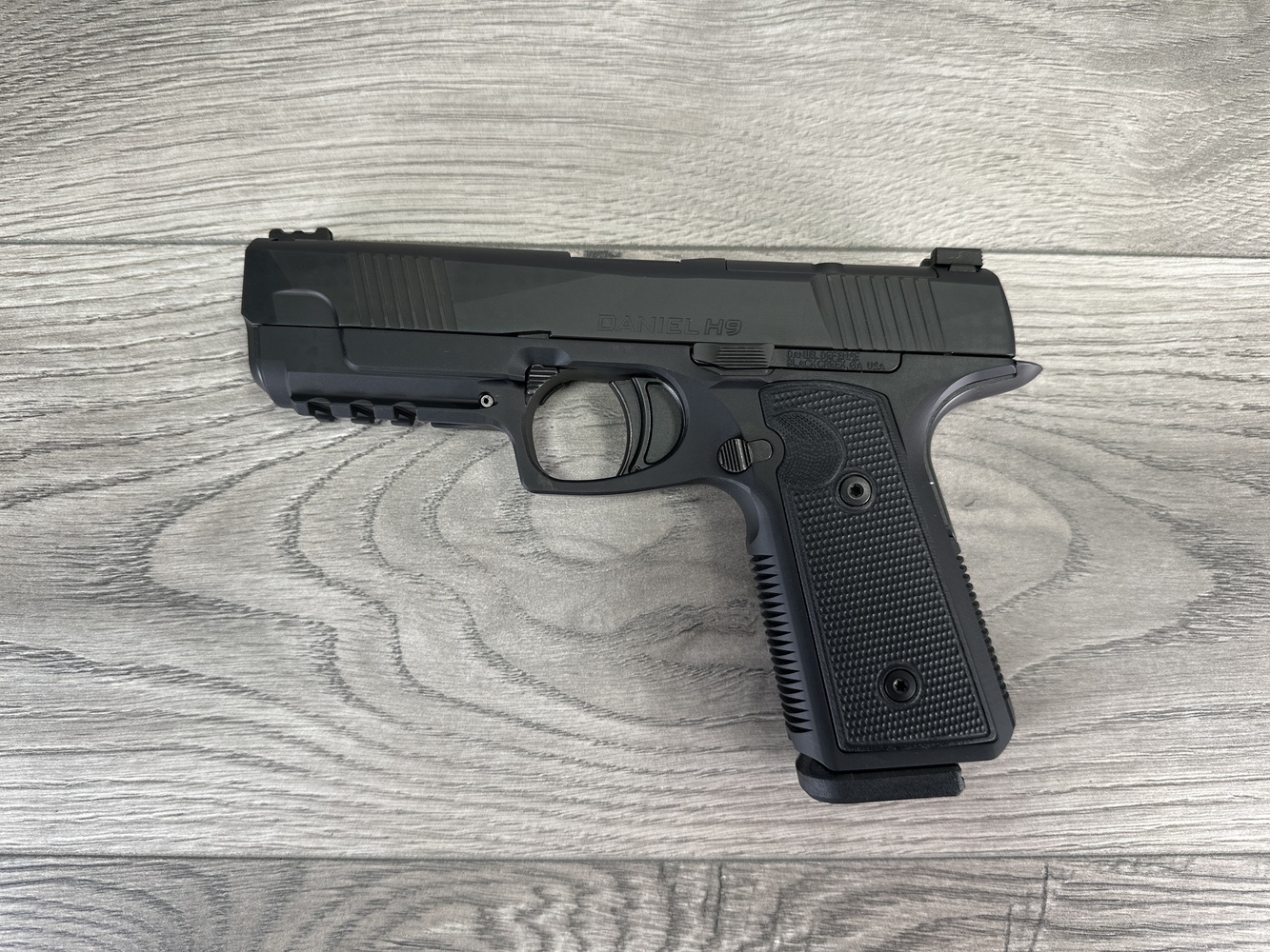 New Daniel Defense DDH9 9mm Semi Auto Pistol-img-1