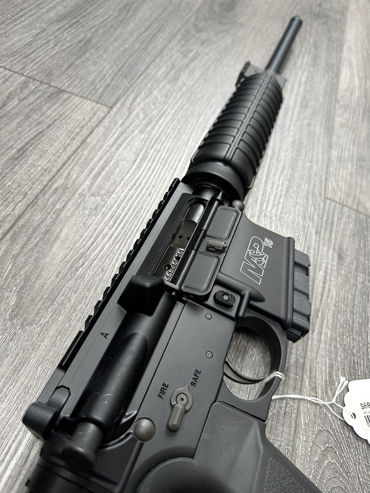 CA COMPLIANT Smith & Wesson MP15 Sport II AR15 5.56 Semi Auto Rifle 16.5-img-3