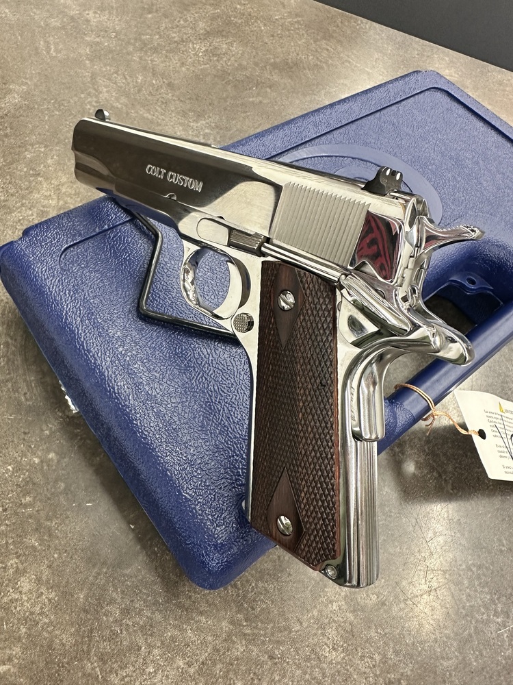 COLT CUSTOM 1911 GOVERNMENT 38 SUPER 5 INCH BARREL Semi Auto -img-5