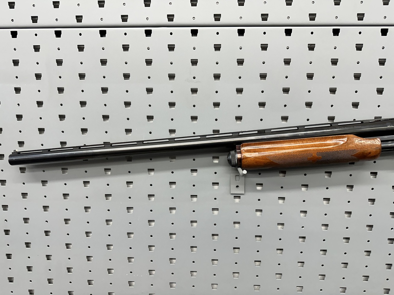 Remington 870TB Wing Master 12GA Pump action Shotgun 2in Barrel Full Choke-img-3