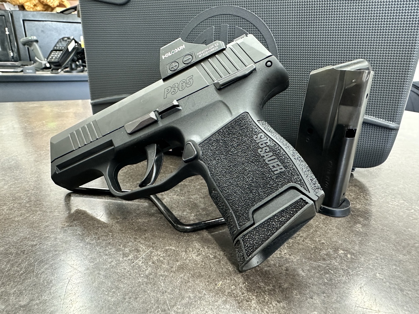 SIG SAUER P365 w Holosun HE407K-GR X2 RED DOT-img-2