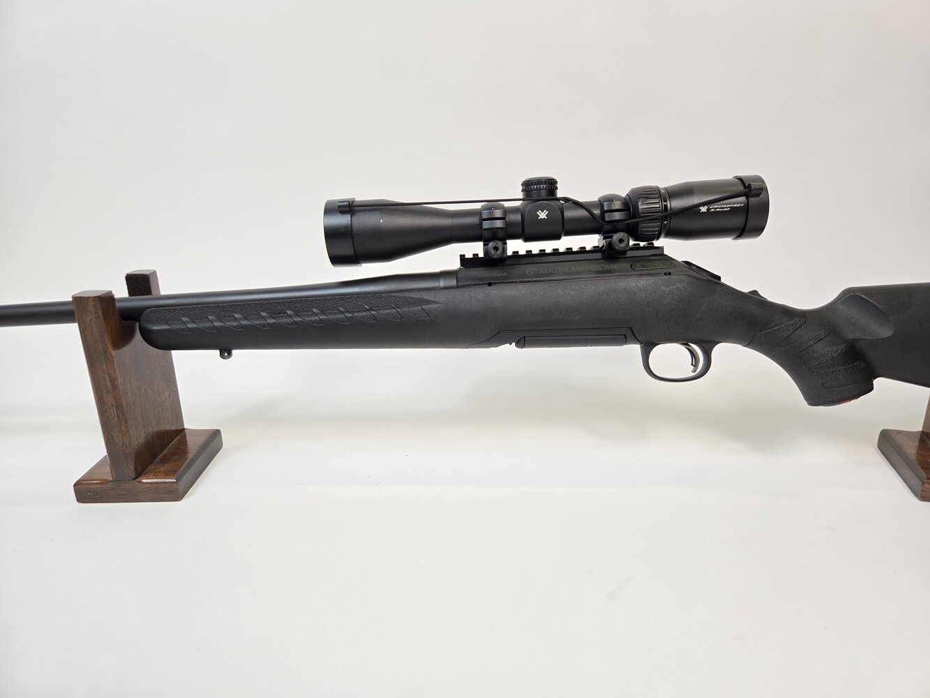 Ruger American 308win Bolt Action Rifle 22inch barrel w VORTEX 3-9X40 -img-2