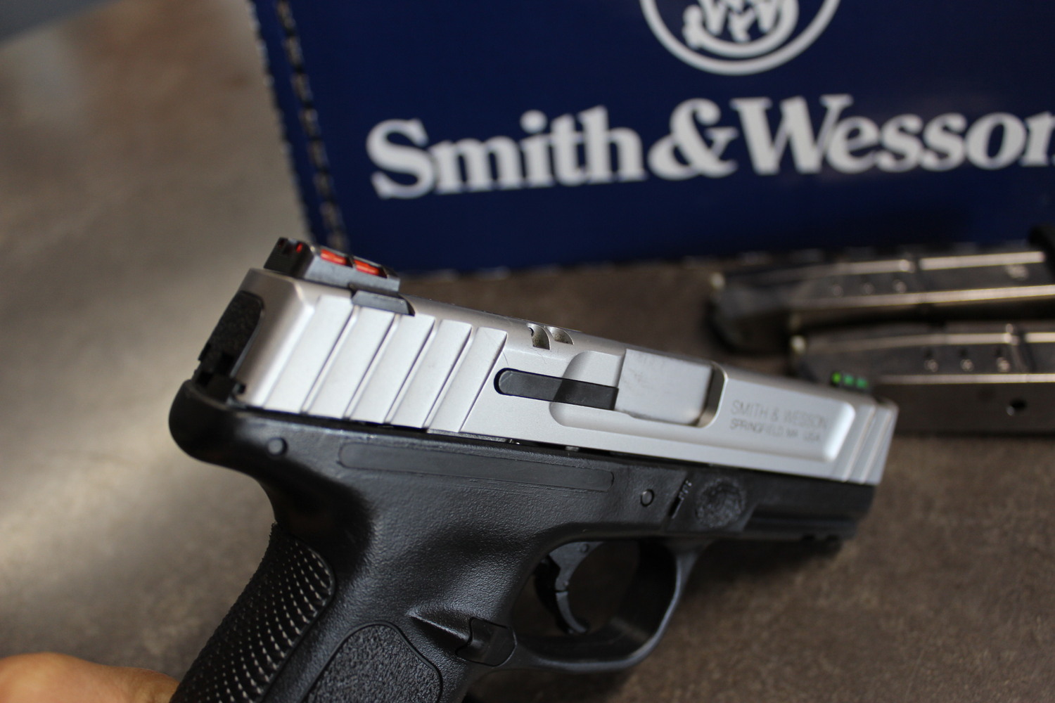 Smith & Wesson SD9VE Hi-Viz 9mm Semi-Auto Pistol w/ 3 Mags-img-2