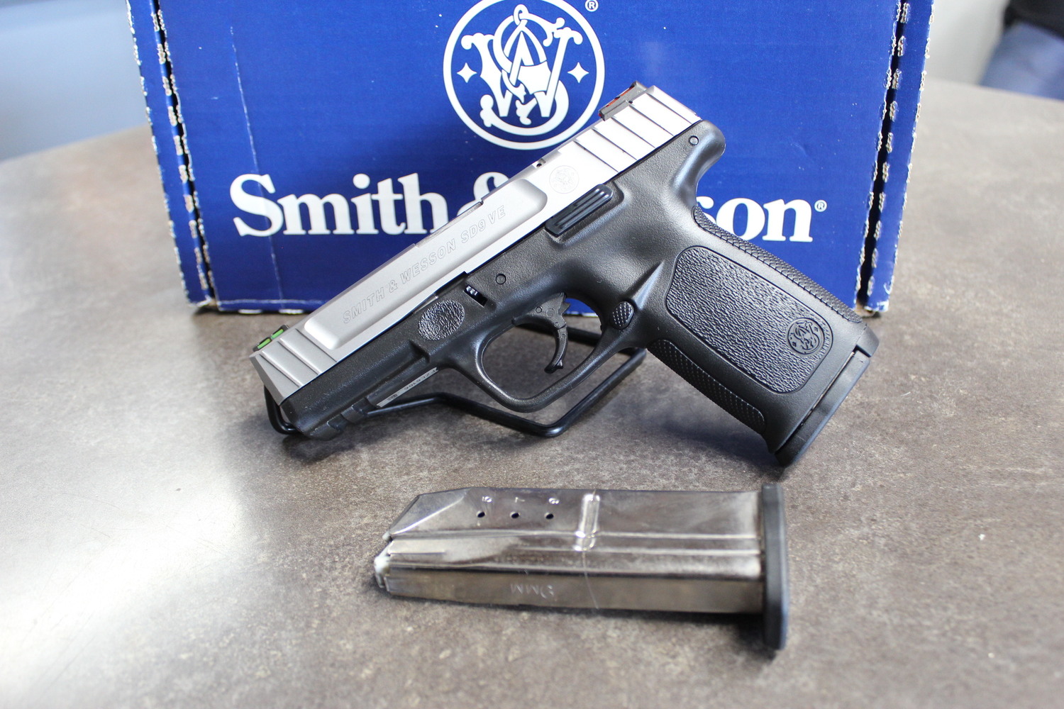 Smith & Wesson SD9 VE Hi-Viz 9mm Semi Auto Pistol -img-5