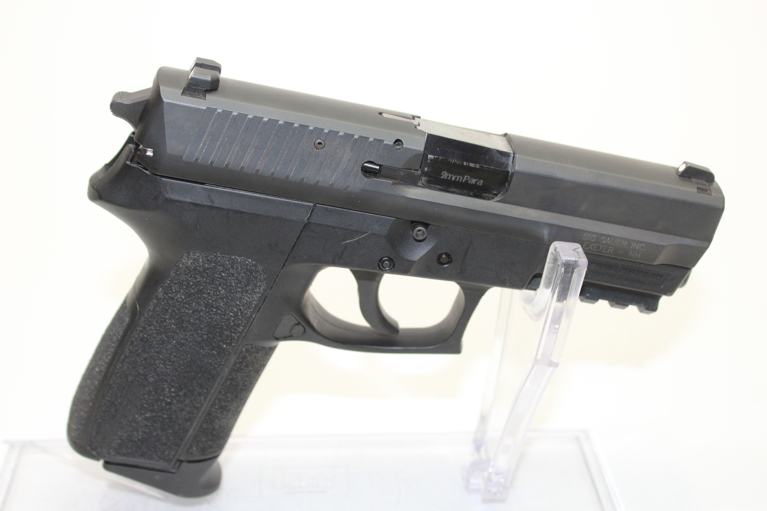 Sig Sauer SP2022 9mm Pistol 15+1 3.9 BBL Used-img-1