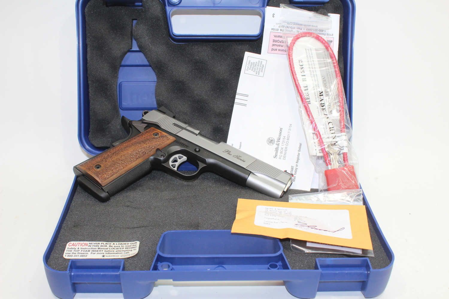 Smith & Wesson Sw1911 Pro Semi-Auto 45 ACP -img-0
