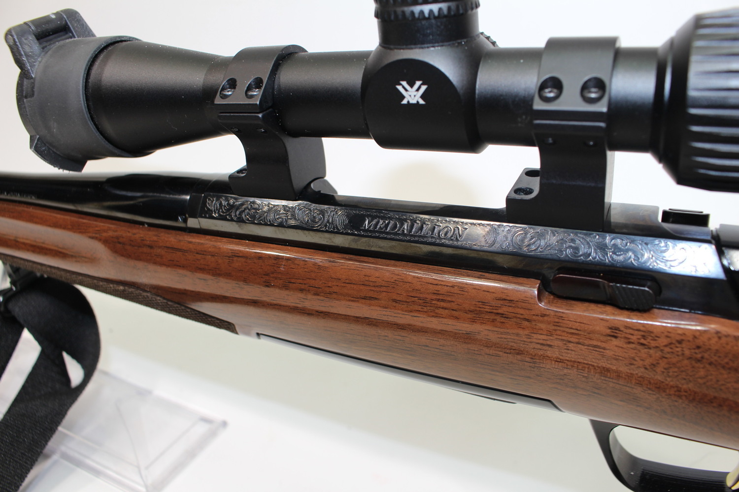 Browning Medallion X-Bolt 243 Win Vortex Scope Browning Sling No Box USED-img-1