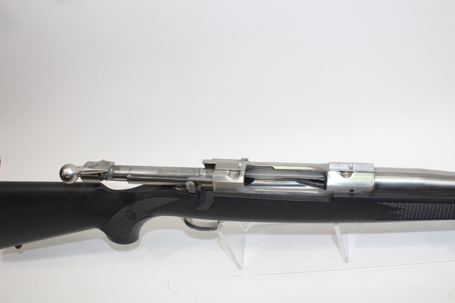 Ruger M77 Mark II 7mm Rem Mag 24'' Stainless BBL No Box USED-img-3