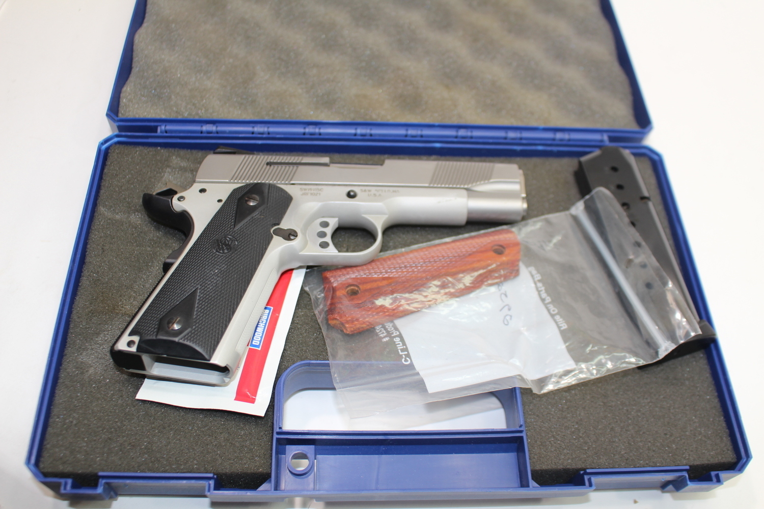 Smith & Wesson Sw1911sc 45 Acp 4.25" BBL Original Box Used-img-0