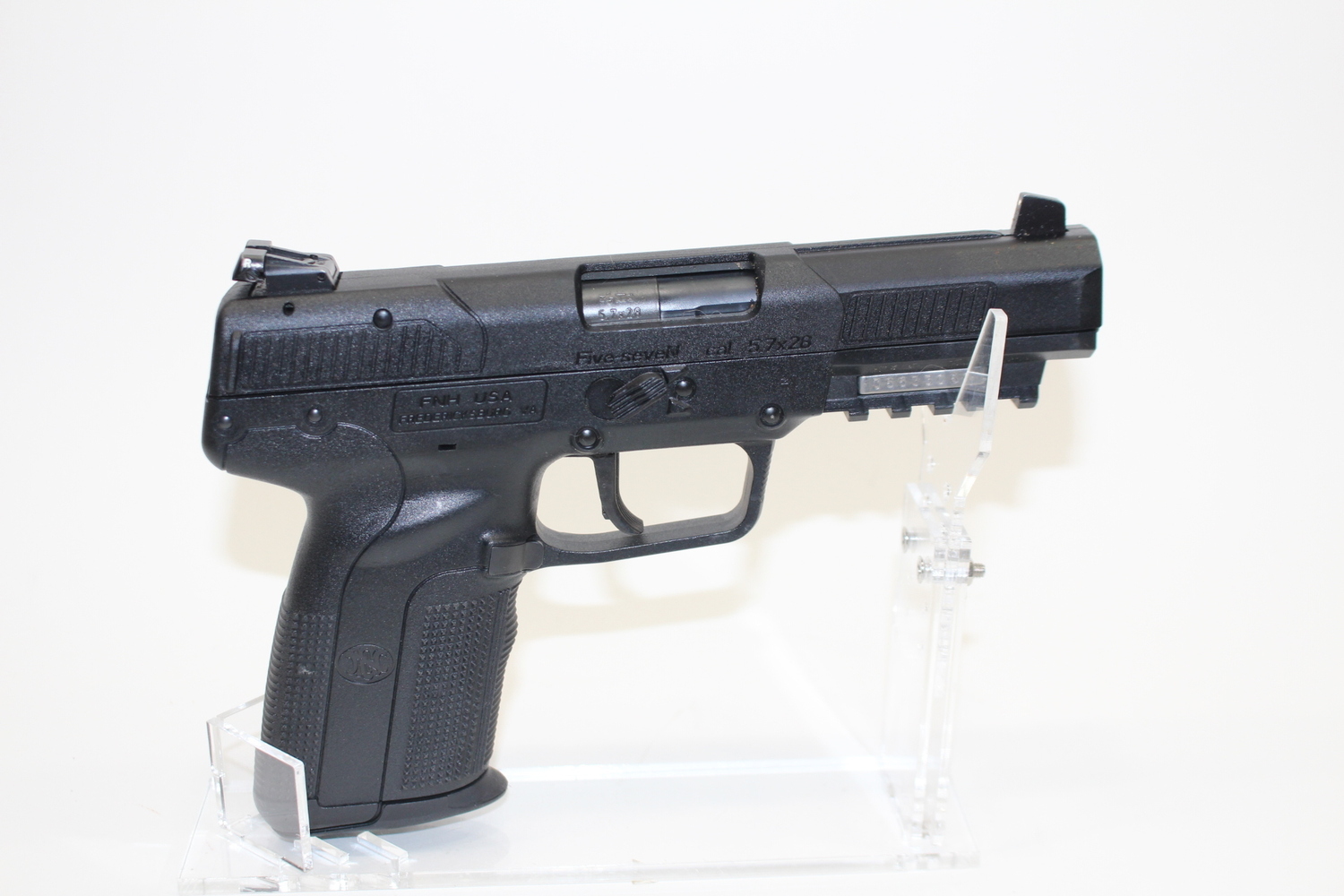 FN Five-seveN 5.7x28mm 4.8" BBL Original Box 20+1 Used-img-3
