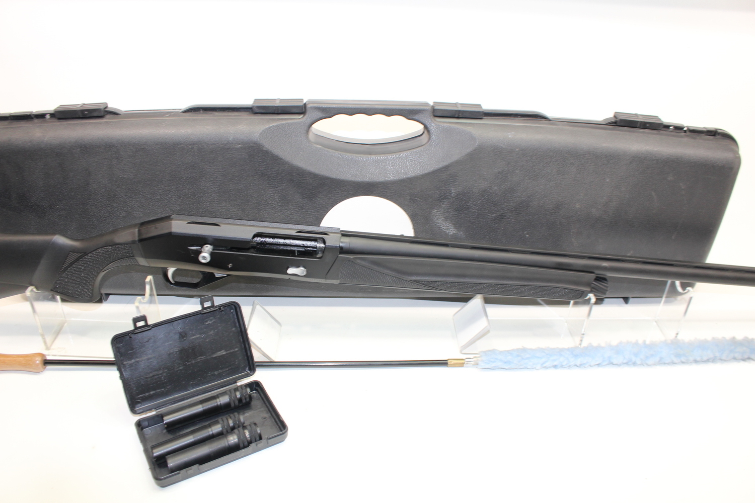 CZ-USA CZ 1012 12 GA Semi-Auto Shotgun 26" Barrel Hard Case Used-img-0