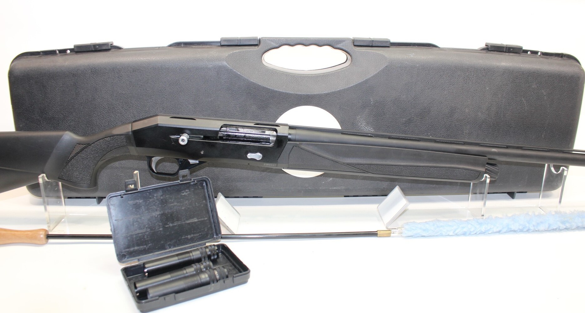 CZ-USA CZ 1012 12 GA Semi-Auto Shotgun 26" Barrel Hard Case Used-img-3