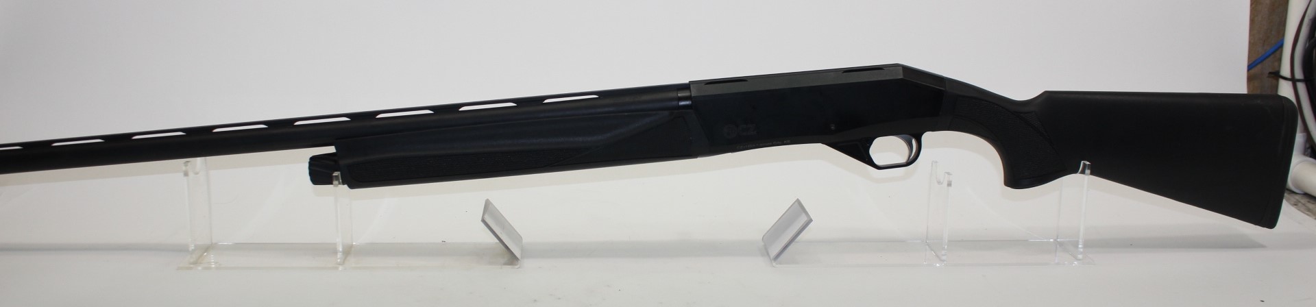 CZ-USA CZ 1012 12 GA Semi-Auto Shotgun 26" Barrel Hard Case Used-img-6