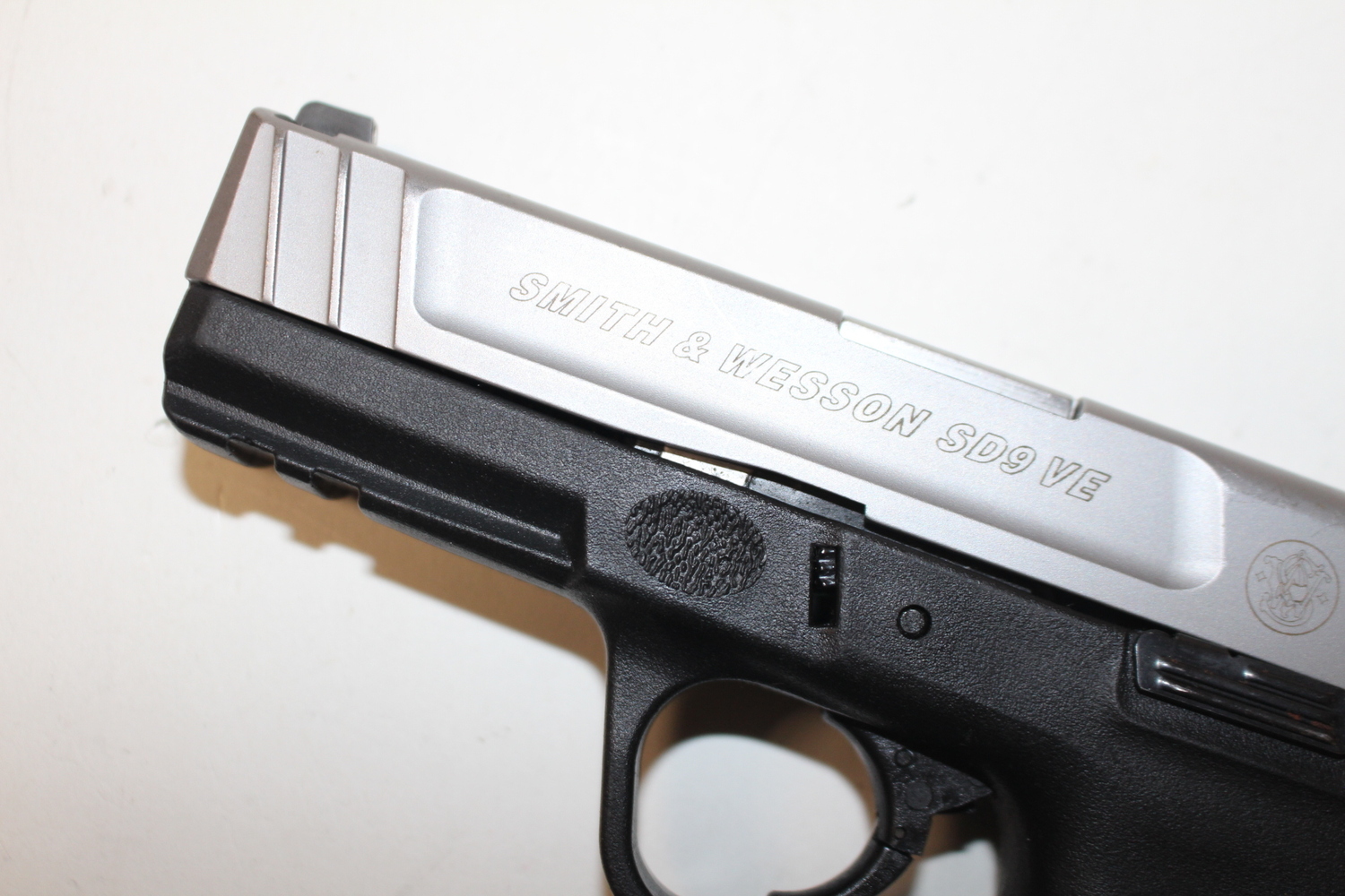 Smith & Wesson SD9 VE Pistol Semi Auto 9MM 4 10+1 No Box Used-img-3