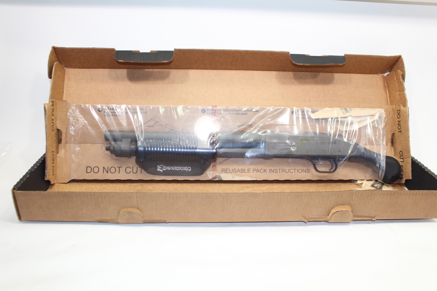 Mossberg 590 12 Gauge Pump-Action Firearm Tactical Shotgun 8+1 OG Box Used-img-0