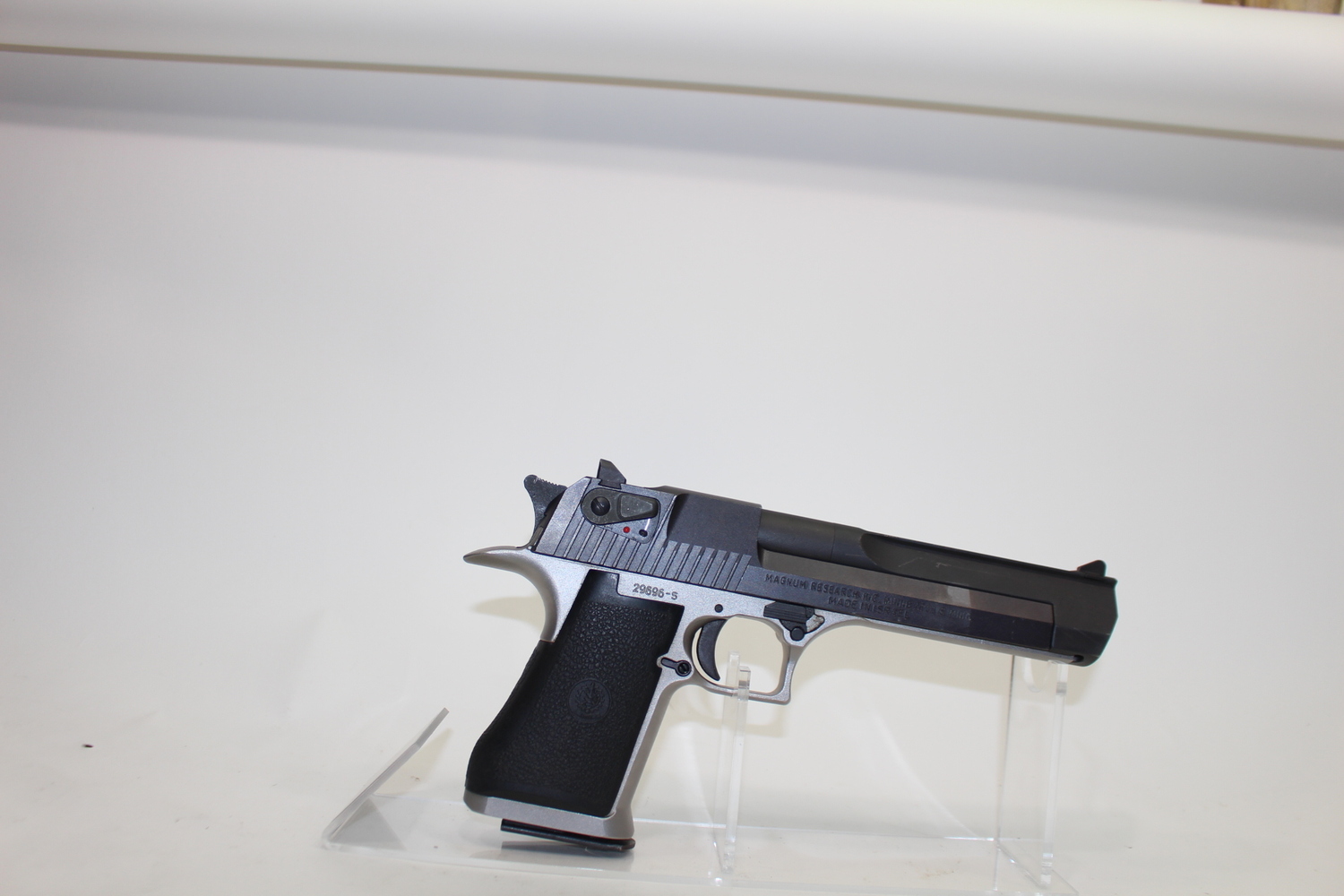 Magnum Research / IWI Desert Eagle .357 Magnum 6" BBL 9+1 No Box Used-img-2