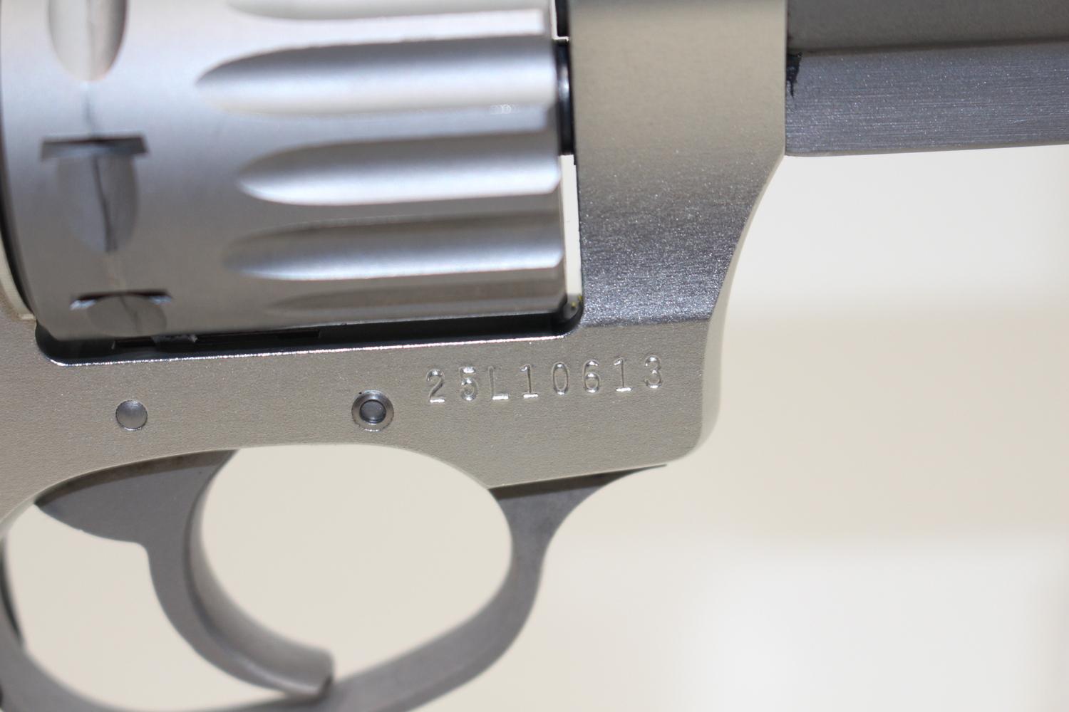 Charter Arms Target Pathfinder 22 WMR 4.2" Stainless 6rd OG Box Used-img-7
