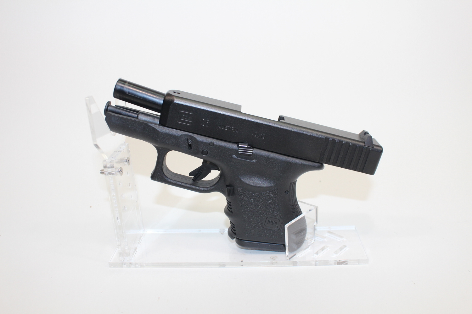 GLOCK G26 Gen 3 9mm 3.43" Pistol OG Box USED-img-3