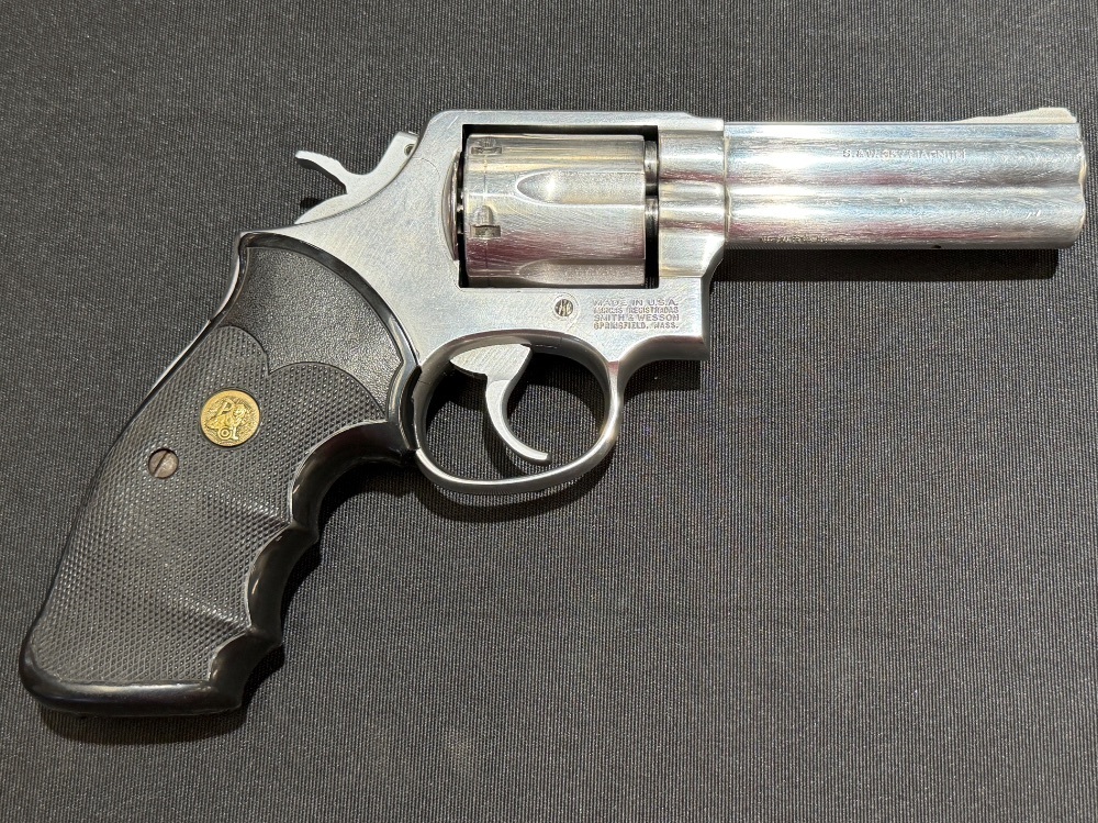 Smith & Wesson Model 681-1 .357 Magnum – Apparent Canadian LE DAO Trade-In -img-1