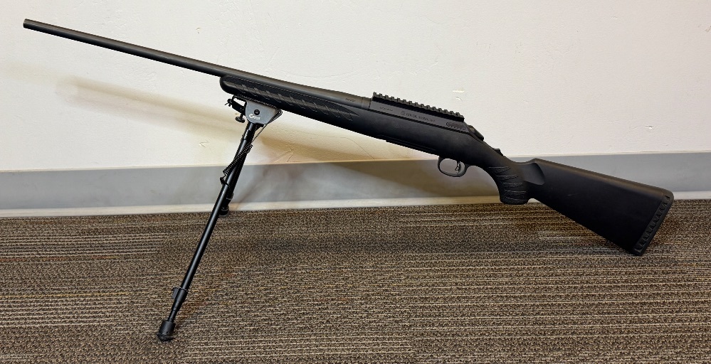 Ruger American .243 Winchester Bolt-Action Rifle w/ tripod-img-1