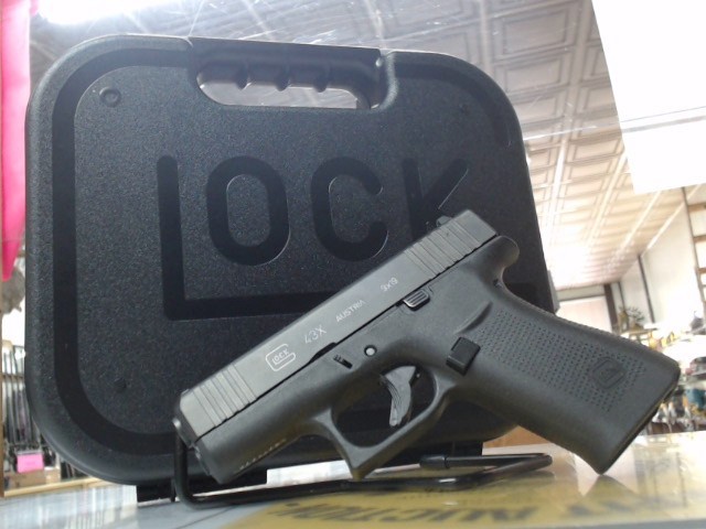 Glock 43X Subcompact 9mm. 3 mags. `We the People` Back plate. VERY Nice Gun-img-0
