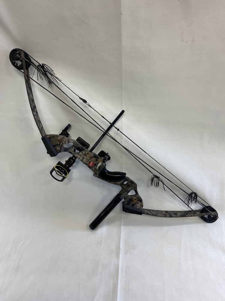 PRE OWNED PSE ARCHERY SPYDER YOUTH COMPOUND BOW - CAMO-img-0