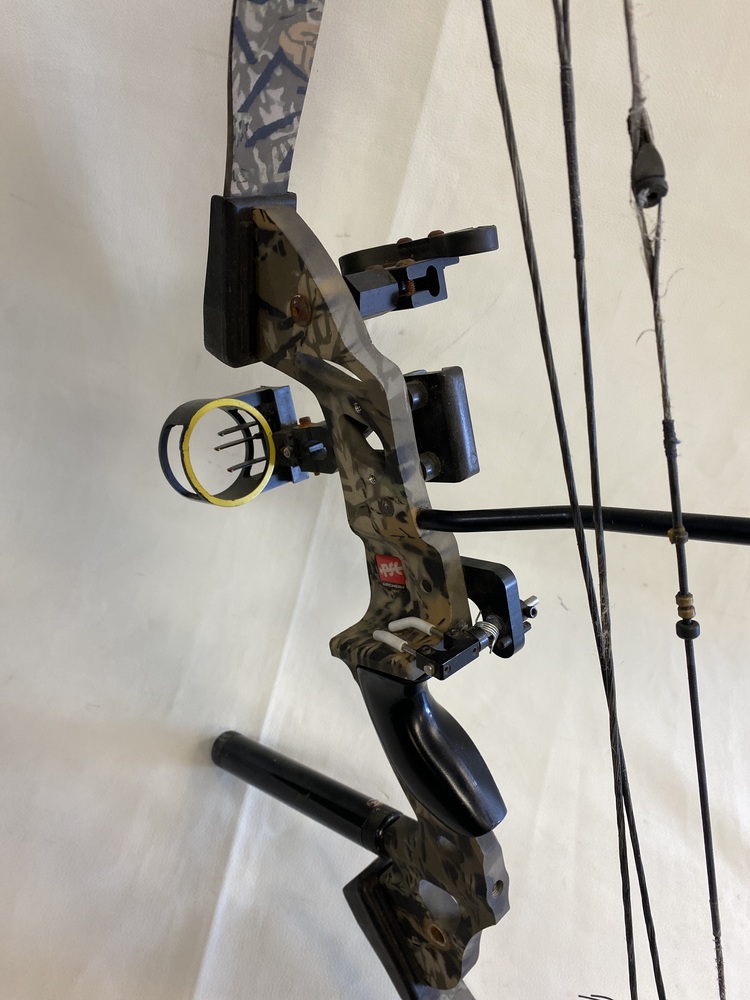 PRE OWNED PSE ARCHERY SPYDER YOUTH COMPOUND BOW - CAMO-img-2