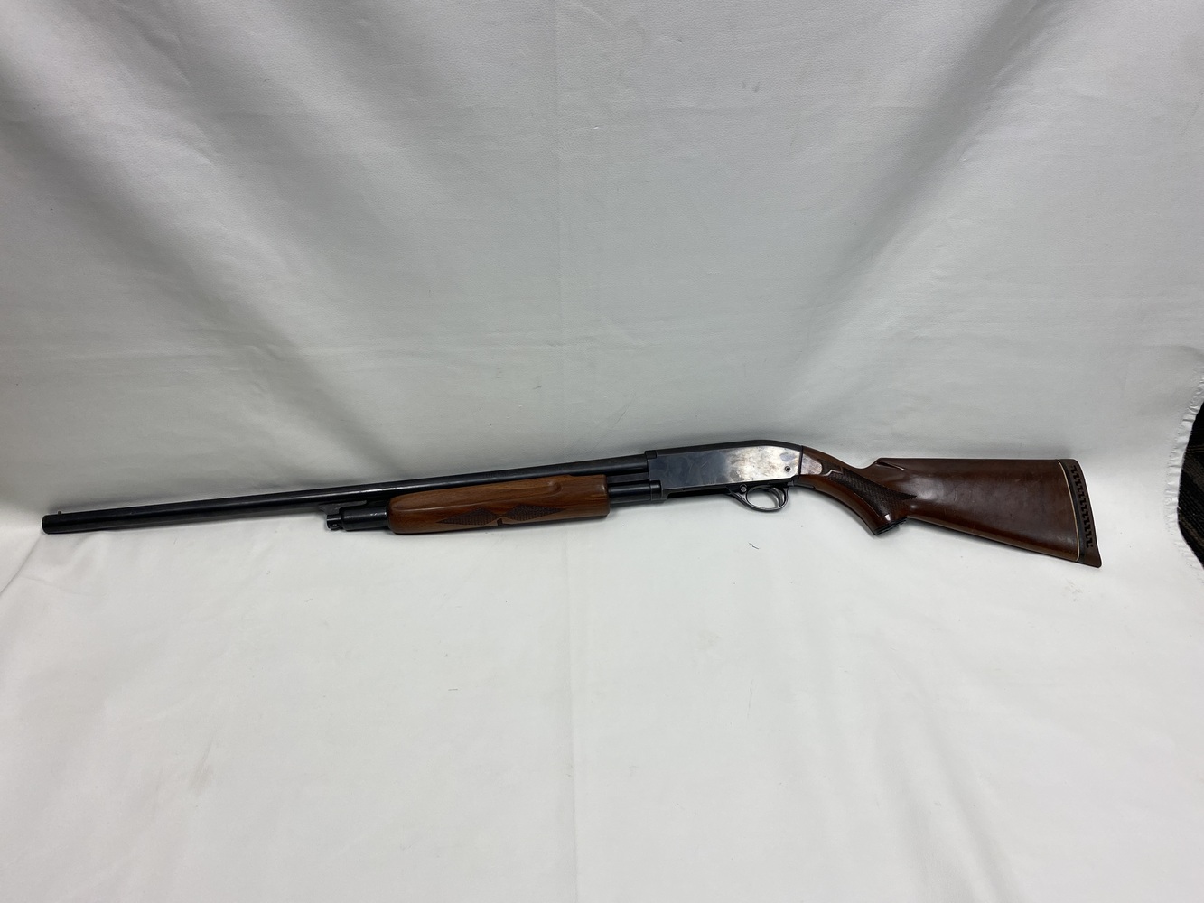 HIGH STANDARD FLITE KING DELUXE K121 12 GAUGE PUMPACTION Pump Action