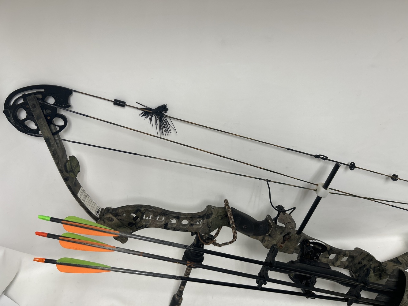 FORGE F2 COMPOUND BOW -img-6
