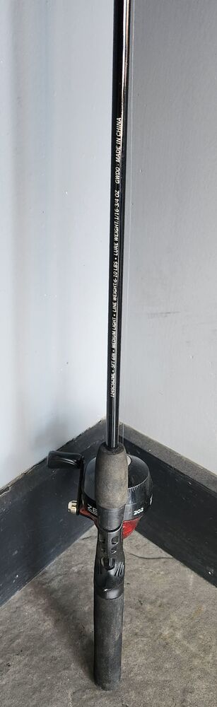 Zebco 202 ROD AND REEL-img-1