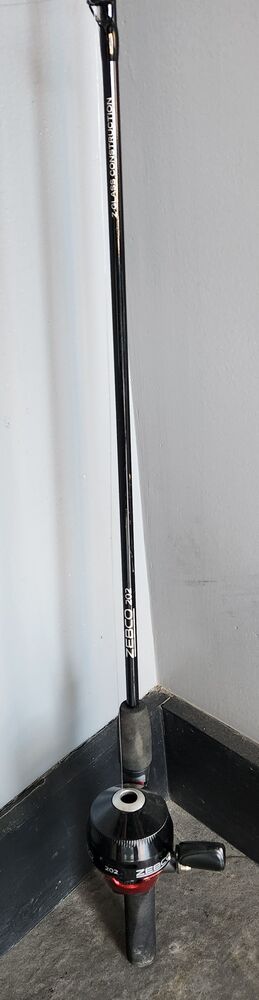 Zebco 202 ROD AND REEL-img-2