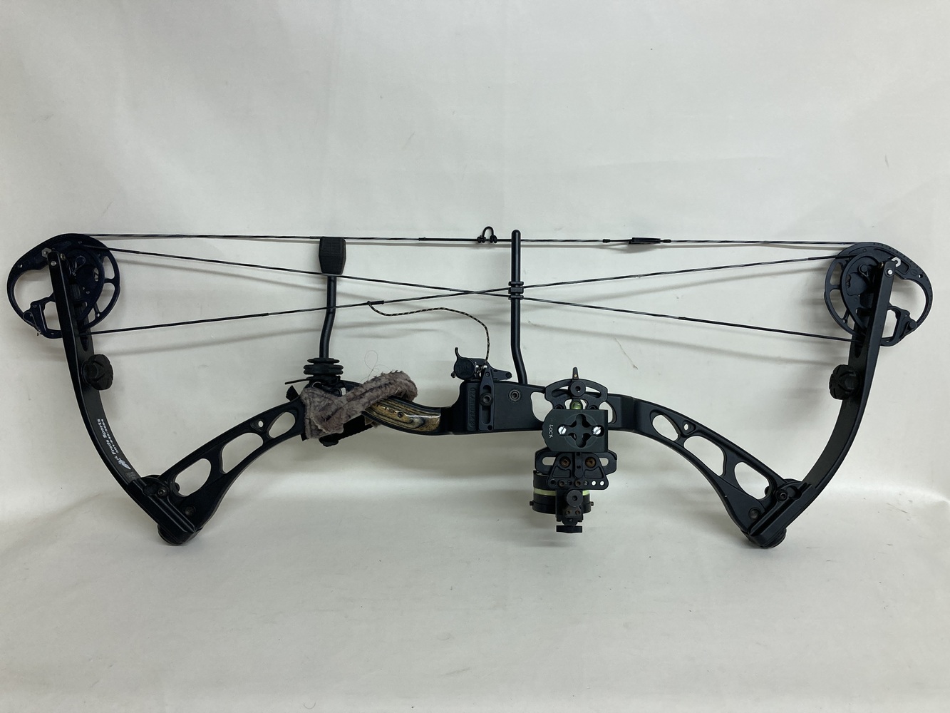 ELITE ANSWER COMPOUND BOW Bows at 959501654