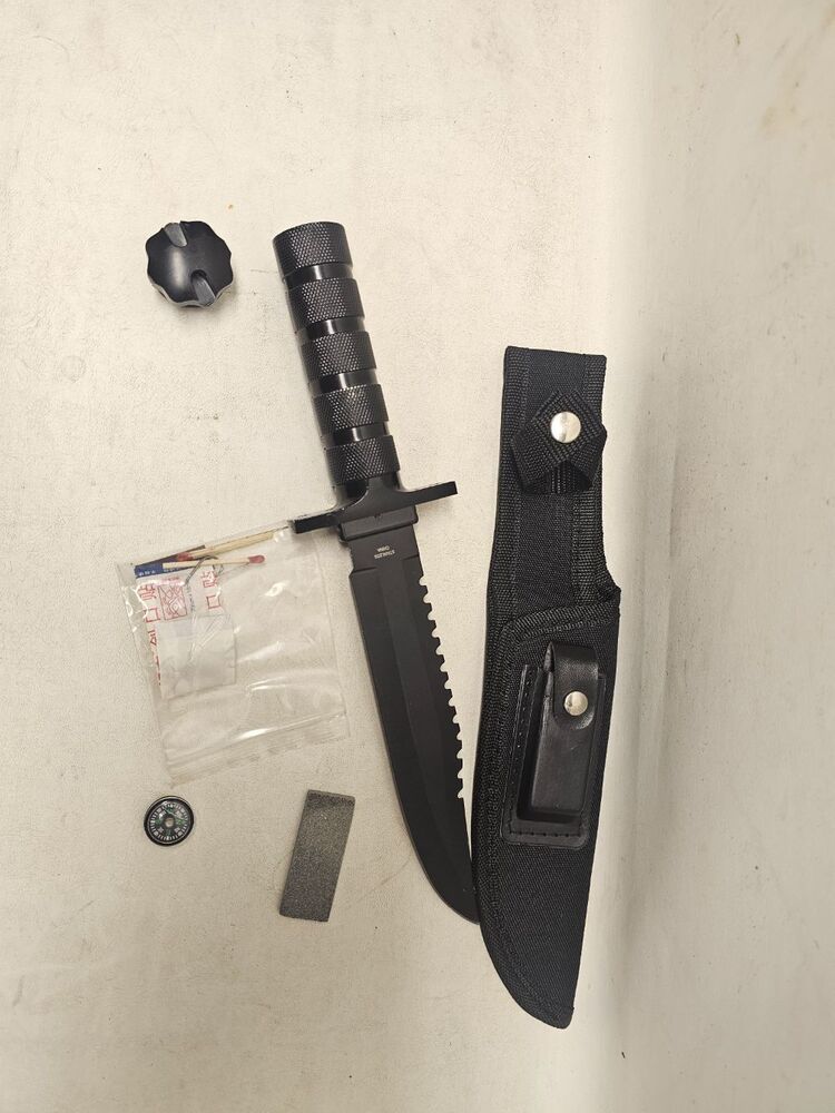 FIXED BLADE SURVIVAL WITH EXTRAS IN HANDLE-img-2