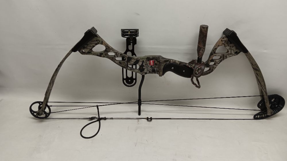 PSE TYPHOON COMPOUND BOW-img-0