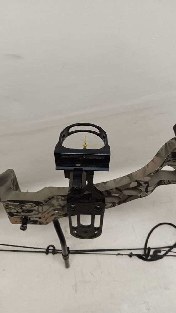 PSE TYPHOON COMPOUND BOW-img-3