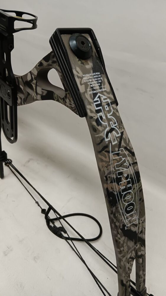 PSE TYPHOON COMPOUND BOW-img-4
