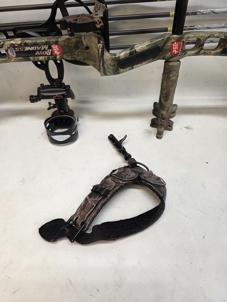 PSE Archery Bow Madness XS Compound-img-2