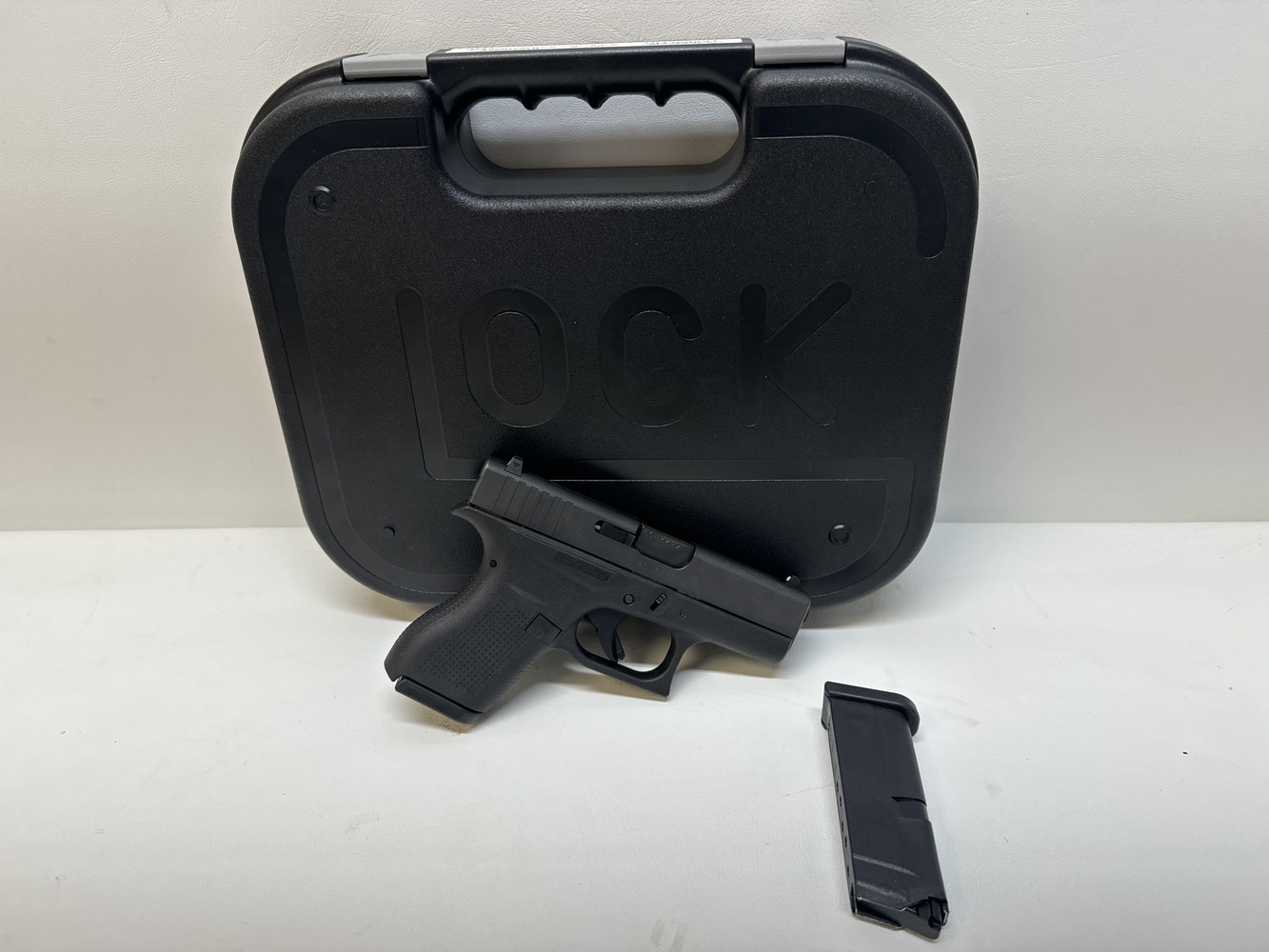 Glock 42 380 Auto-img-1