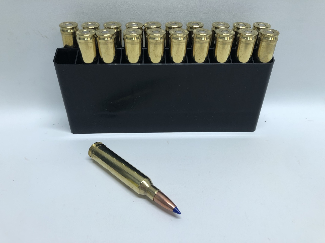 BARNES VOR-TX 7mm Rem Mag 20 round box-img-2