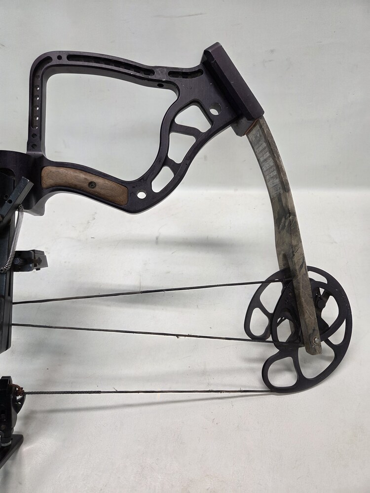 Hickory Creek 23 Magnum Compound Bow-img-2