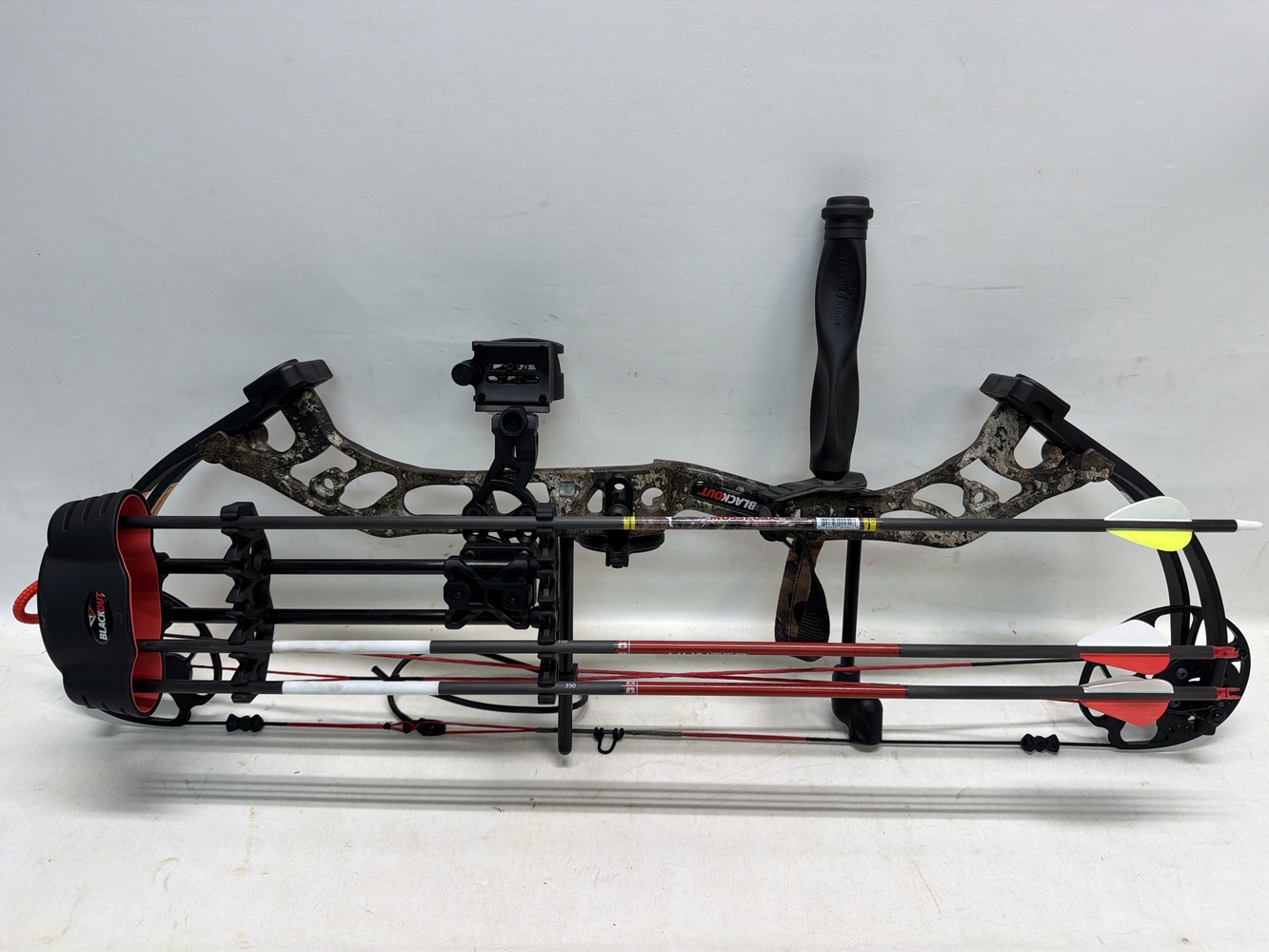 FAZE BLACKOUT Compound Bow-img-0