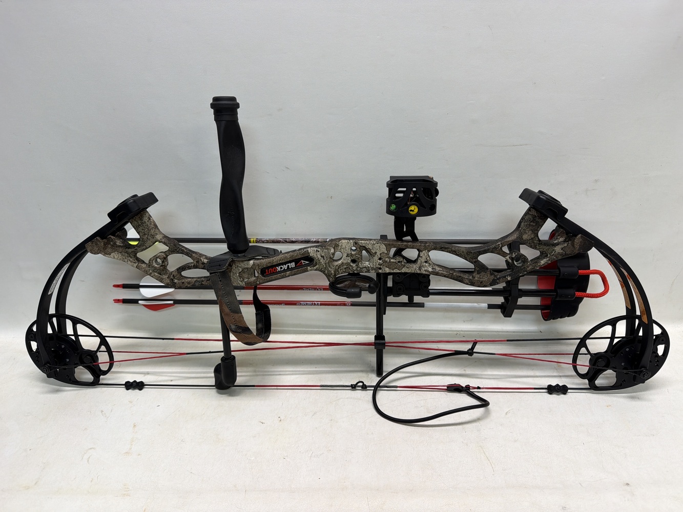 FAZE BLACKOUT Compound Bow-img-1
