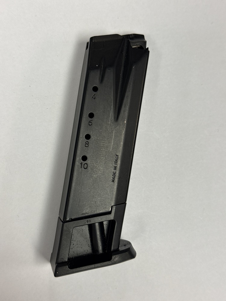 RUGER SR40-10 ROUND MAGAZINE-img-0