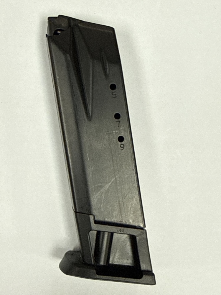 RUGER SR40-10 ROUND MAGAZINE-img-1