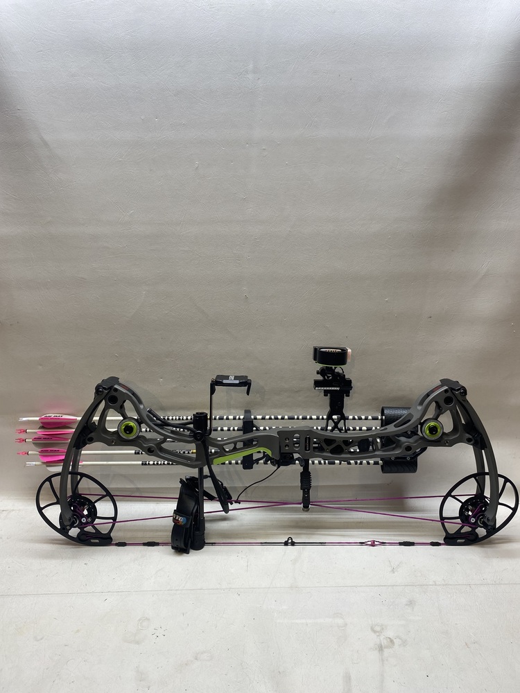 Bowtech CP28 Compound Bow-img-2