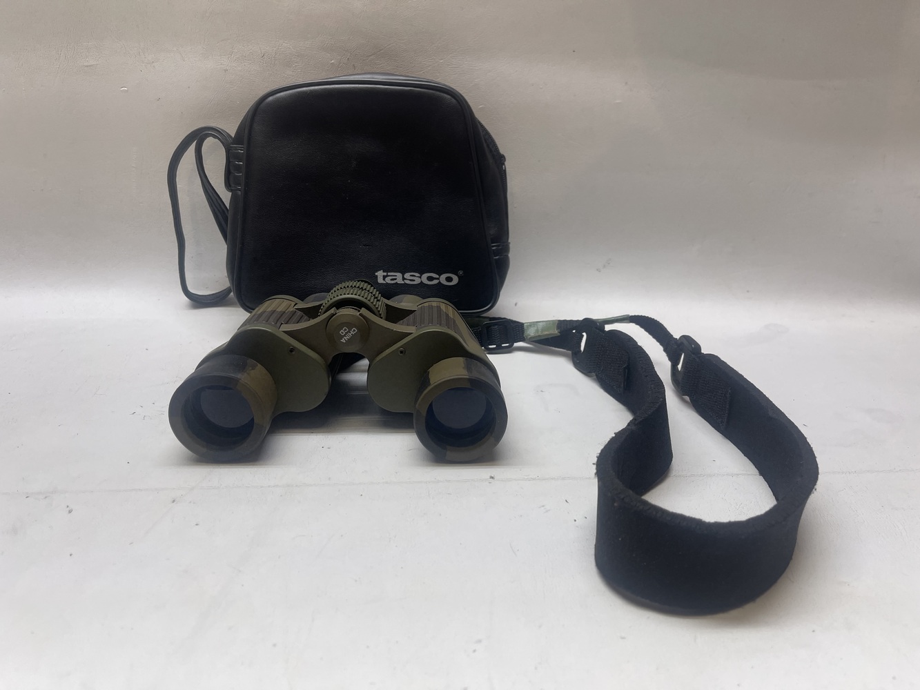 Tasco Zip Focus 7X35MM Binoculars-img-4