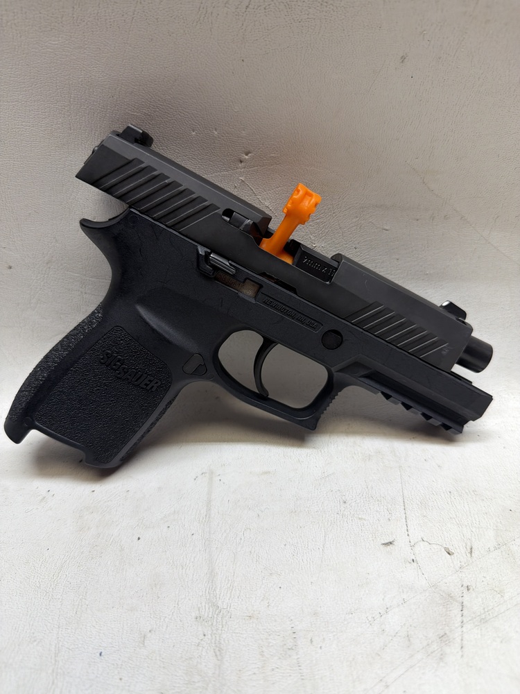Sig Sauer  P320-img-1