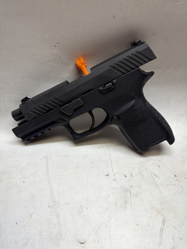 Sig Sauer  P320-img-2