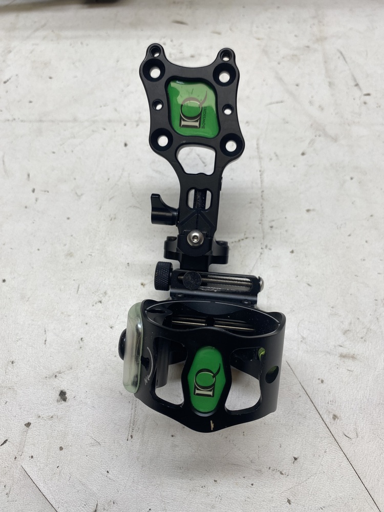 BEAR APPRENTICE III COMPOUND BOW-img-3